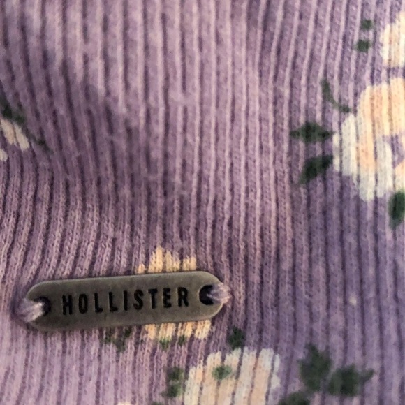 Hollister baby tee (long sleeve crop) - Picture 5 of 6
